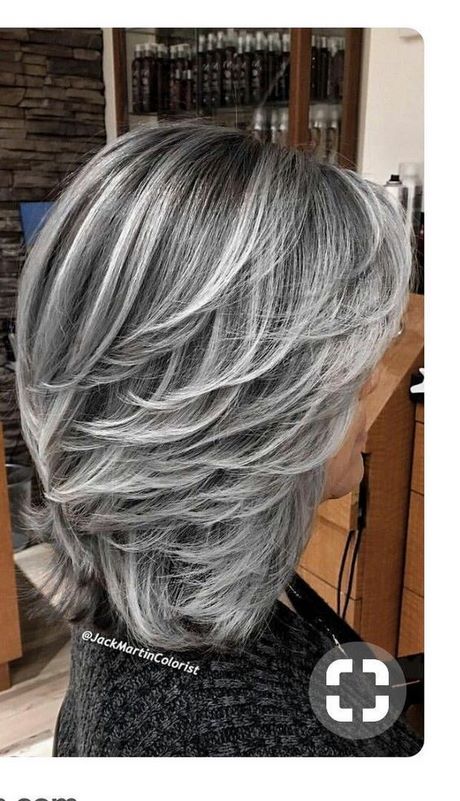 Kapsels voor halflang grijs haar
