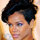 Rihanna kort kapsel