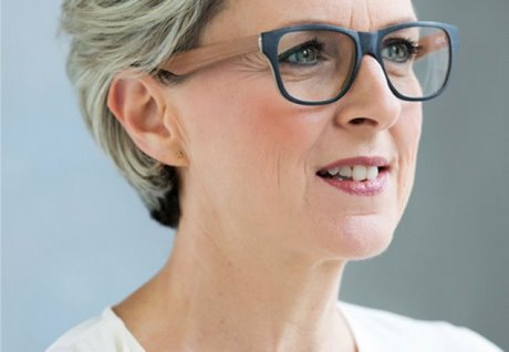 Kapsels voor vrouwen met bril